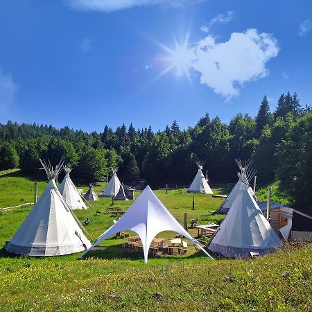 Village Tipi La Féclaz Zewnętrze zdjęcie