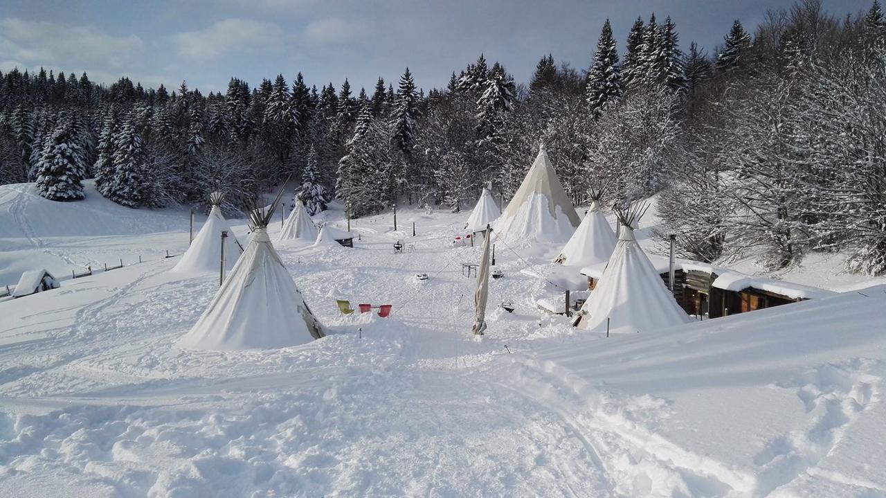 Village Tipi La Féclaz Zewnętrze zdjęcie